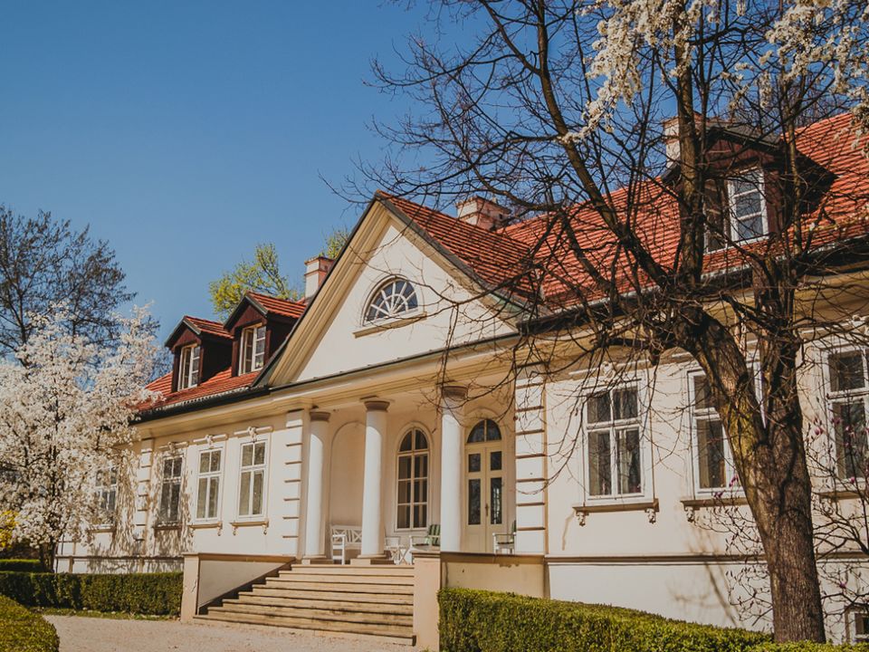 Dwór w Tomaszowicach